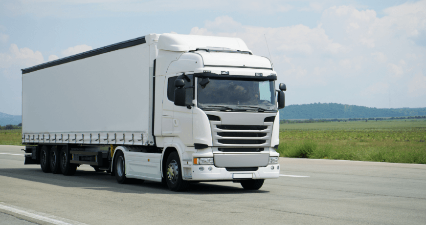 Choosing the Right Truck for Transportation in the UAE